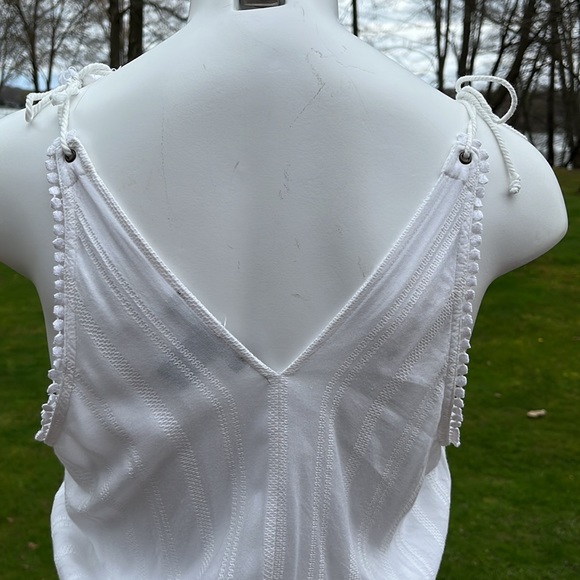 Forever 21 white 1-piece romper M-L - Picture 5 of 11